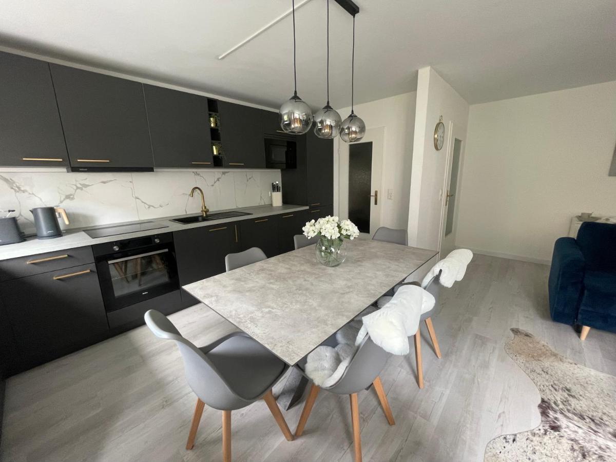 Luxus Apartment Am Fremersberg - Zentral - Mit Sauna & Badewanne Баден-Баден Экстерьер фото